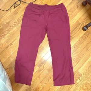 PETITE MAROON SCRUBS